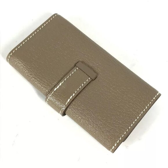 HERMES 4 key case Bearn Key H logo Key Case Chevre Etoupe Beige/SilverHardware - Picture 4 of 10